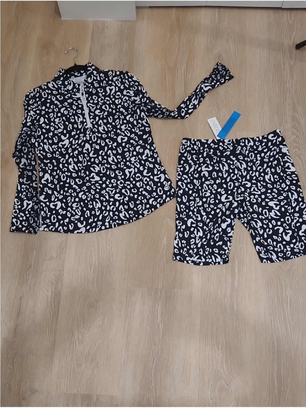 Tribal Sport Black and White Animal-Print Zip Jacket